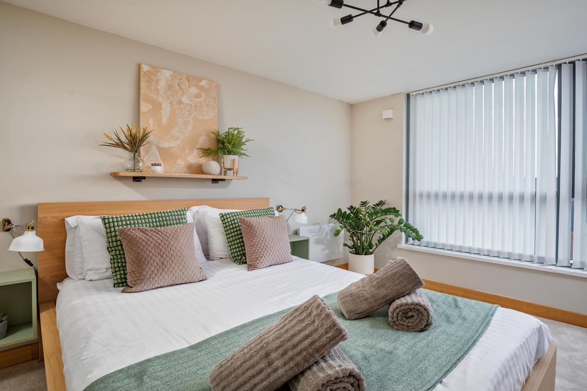 Large Central Penthouse In Leeds Лидс Экстерьер фото